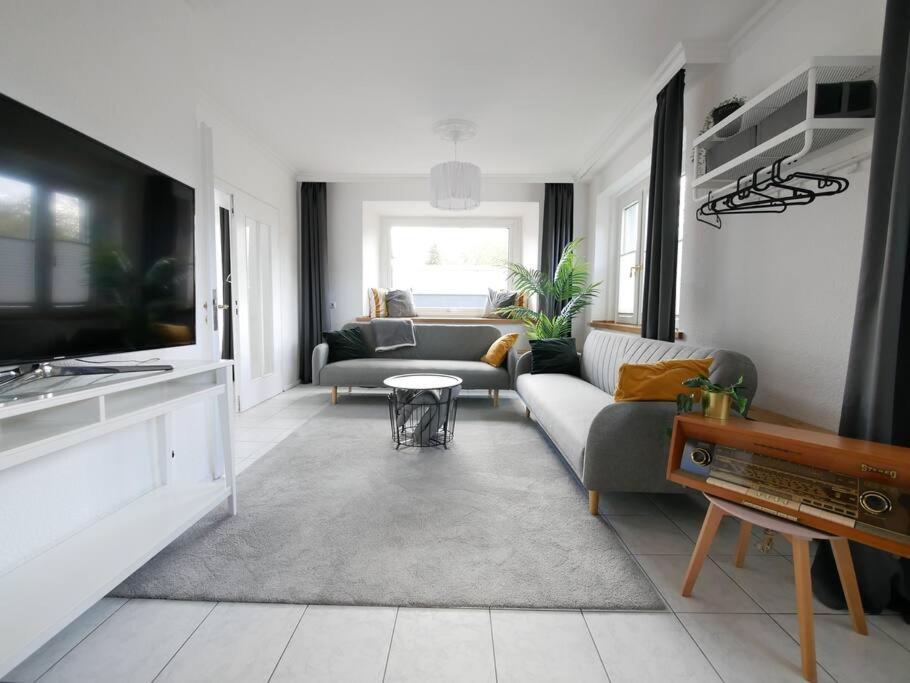 파더본 110 M2, Dachterrasse, Kueche, Zentral, Ruhige Lage 아파트 외부 사진
